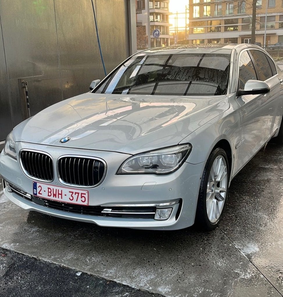 Bmw 750LD xdrive INDIVIDUAL, Autos, BMW, Cuir, Argent ou Gris, Entretenue par le concessionnaire, 6 cylindres