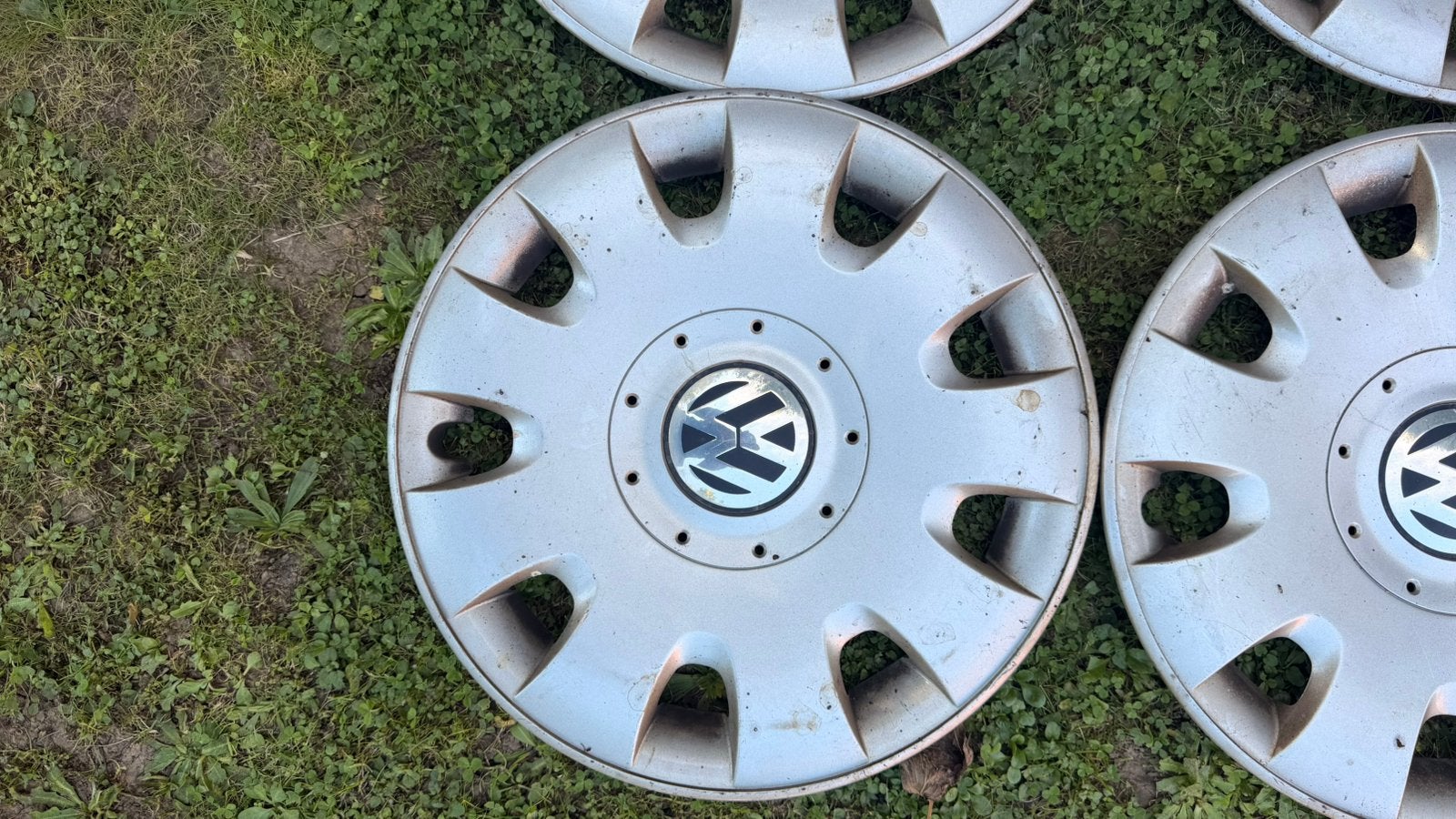 4 enjoliveurs VW d’origine – 15 pouces, Autos : Divers, Enlèvement, Comme neuf