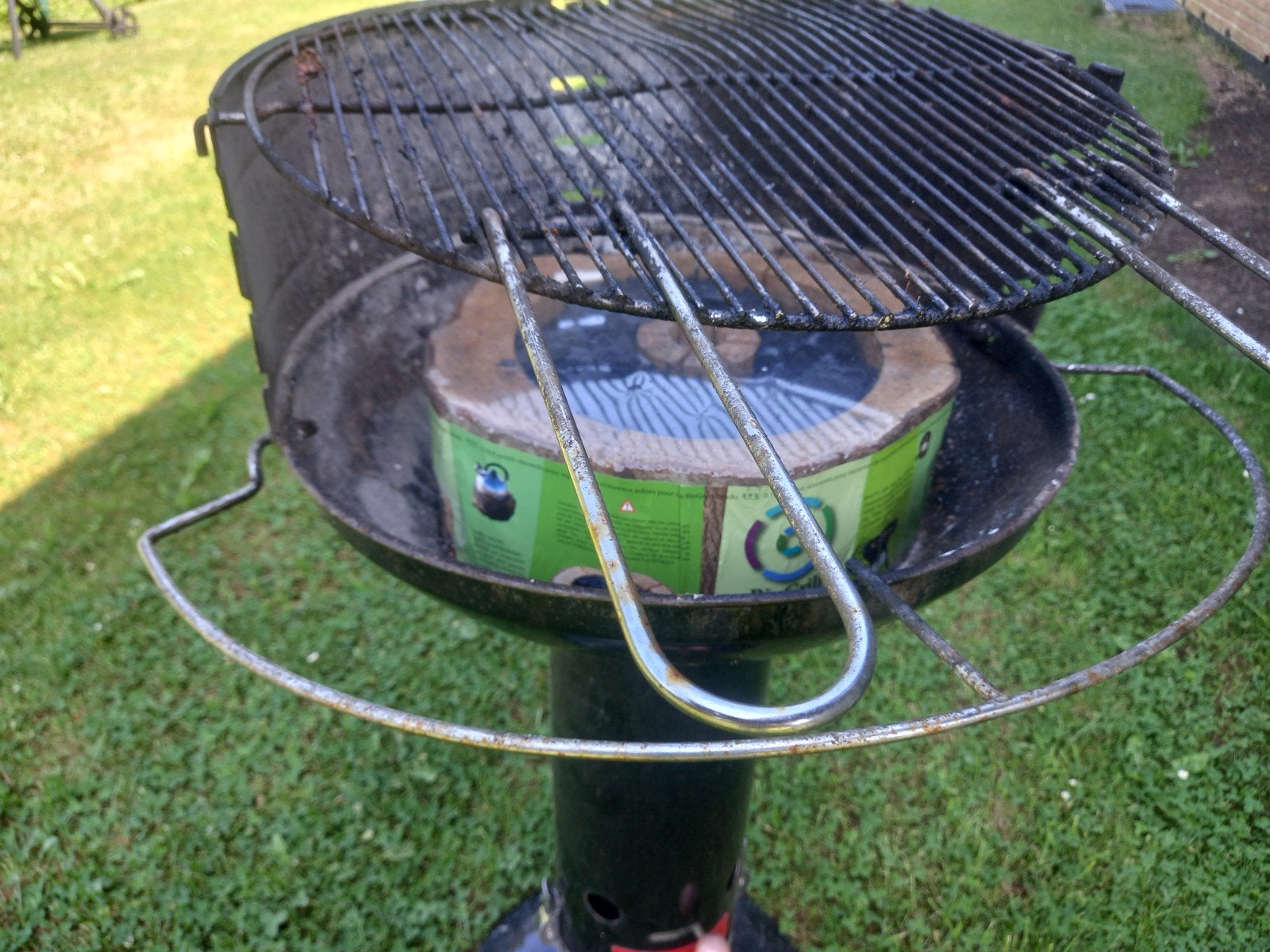 Barbecue nomade Biogrill tout-en-un, Jardin & Terrasse, Barbecues au charbon de bois, Neuf, Enlèvement ou Envoi