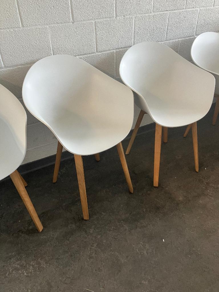 Stoelen, Huis en Inrichting, Wit, Zo goed als nieuw, Vier, Ophalen