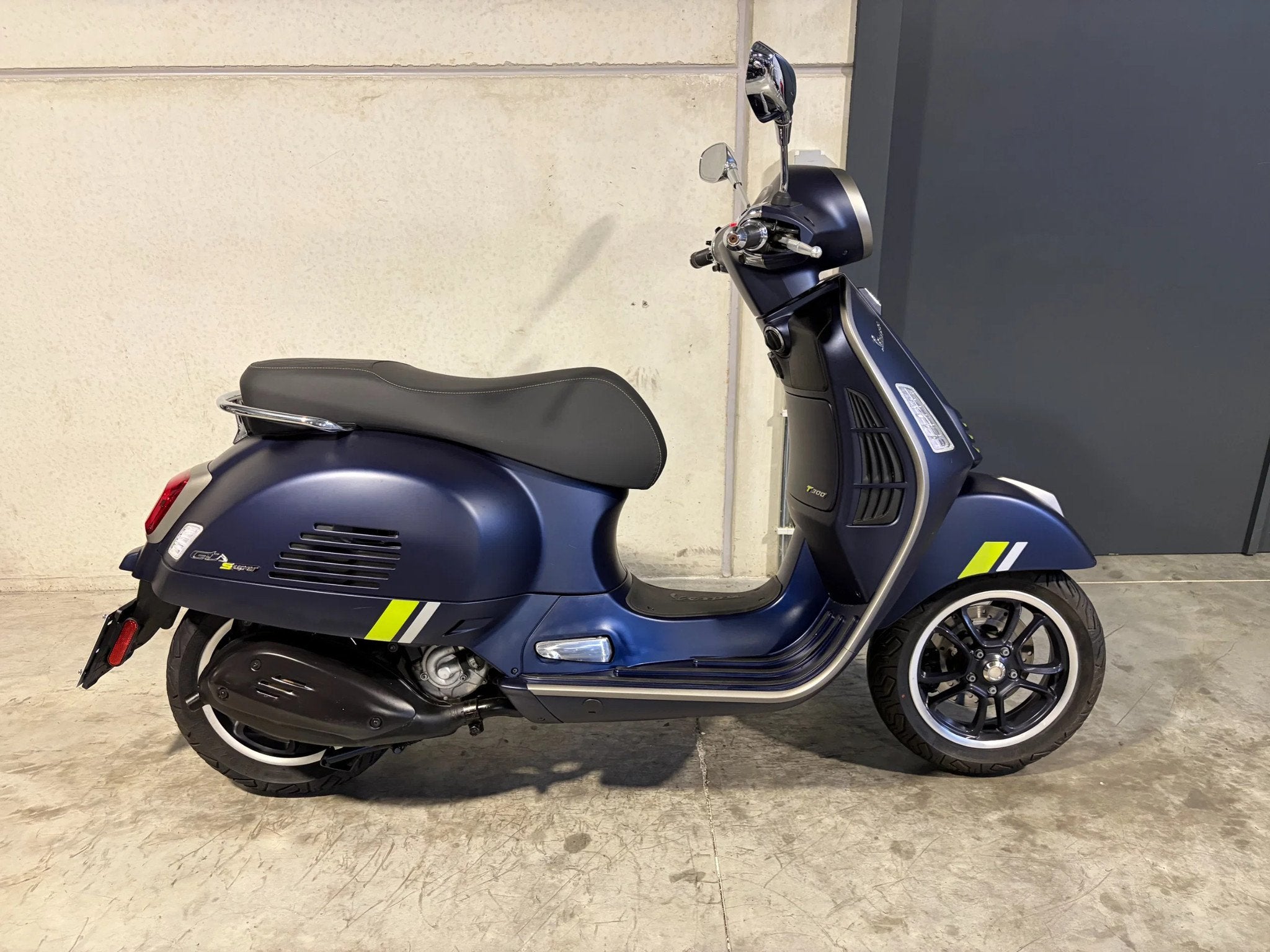 Vespa GTS300 Super Tech, 300 cm³, Scooter, Entreprise, Occasion
