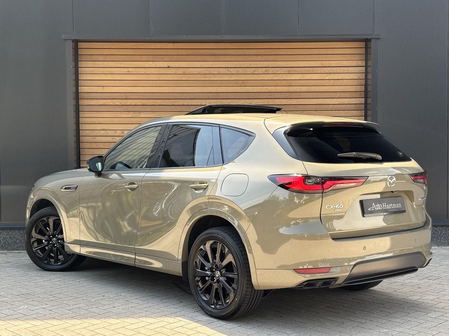 Mazda CX-60 2.5 e-SkyActiv PHEV Homura Plus STOELVENTILATIE|, Auto's, Mazda, Automaat, Zwart, Overige kleuren, Bedrijf