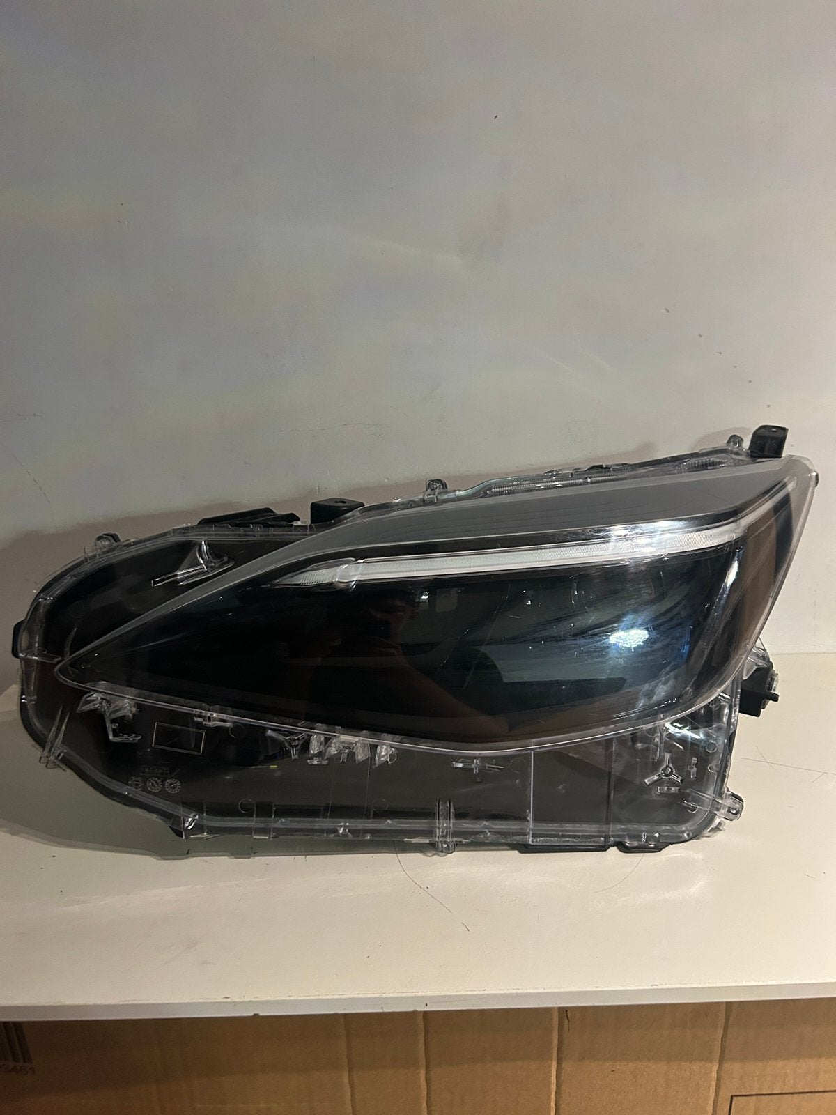Toyota Yaris Cross LED Koplamp Links, Auto-onderdelen, Ophalen, Toyota