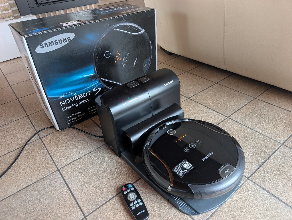 Samsung NaviBot S stofzuiger COMPLEET MET LEEGSTATION, Ophalen, Stille werking, Robotstofzuiger, Reservoir