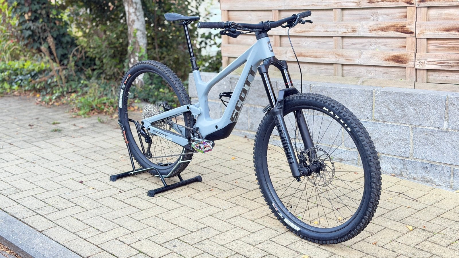 Scott Ramson 930 2025 volledig geveerde mountainbike, Ophalen of Verzenden, Zo goed als nieuw