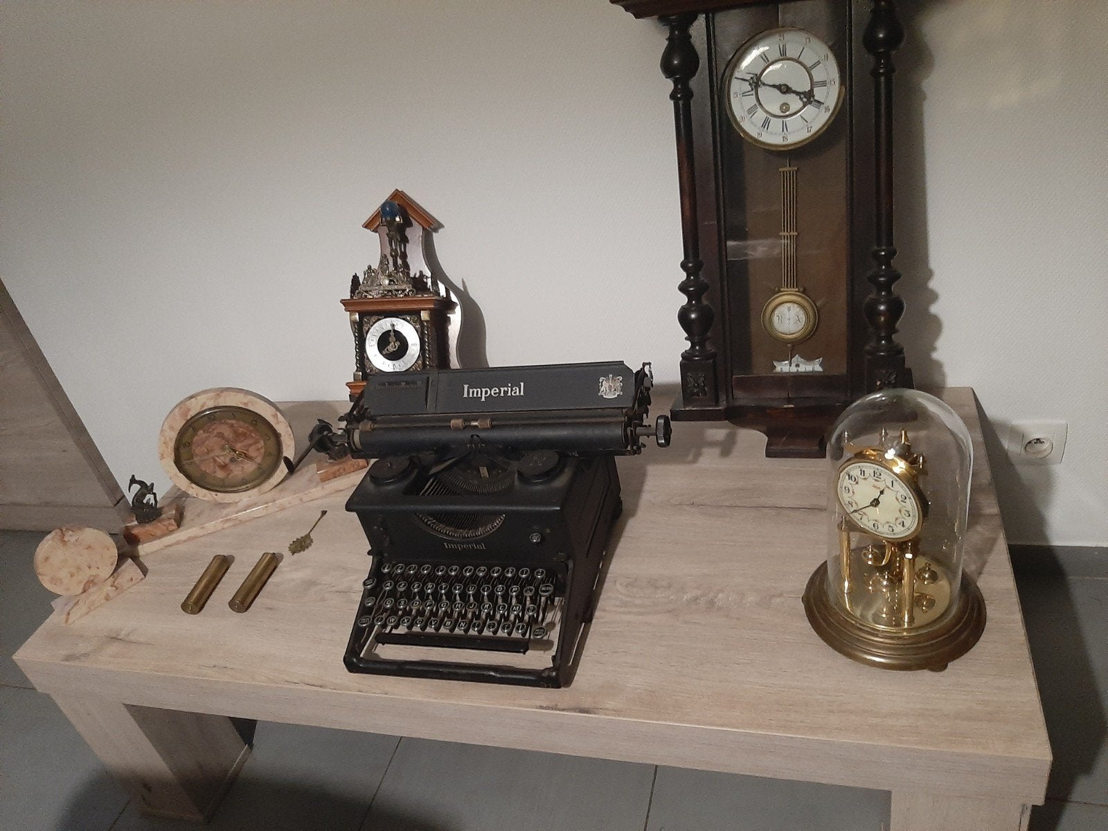 Antieke klokken en typemachine, Antiek en Kunst, Ophalen