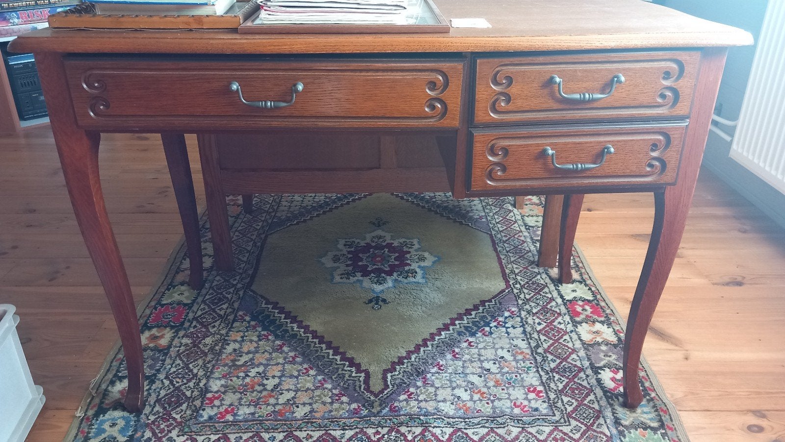 bureau met 1 grote en 2 kleine laden, Enlèvement