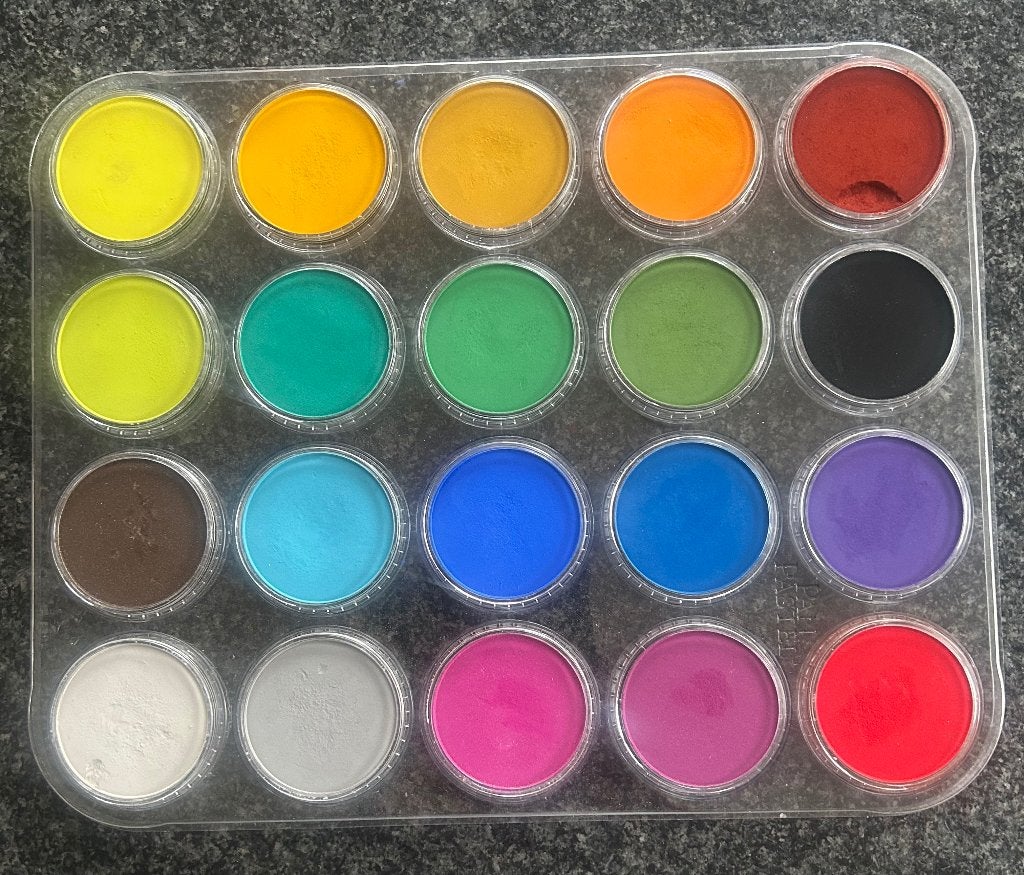 Pan pastel, Hobby en Vrije tijd, Tekenen, Ophalen, Zo goed als nieuw, Overige typen