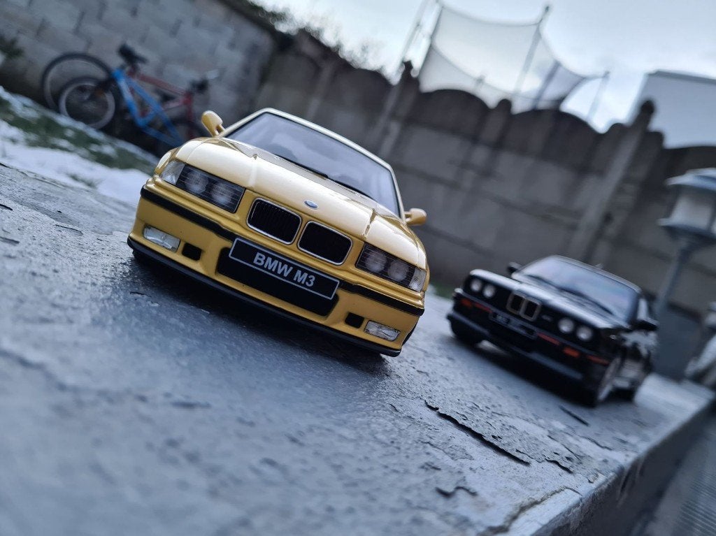 BMW M3 Coupé E36 Jaune Dakar - Échelle 1/18 - PRIX : 49€, Enlèvement ou Envoi, Neuf, Voiture, Solido