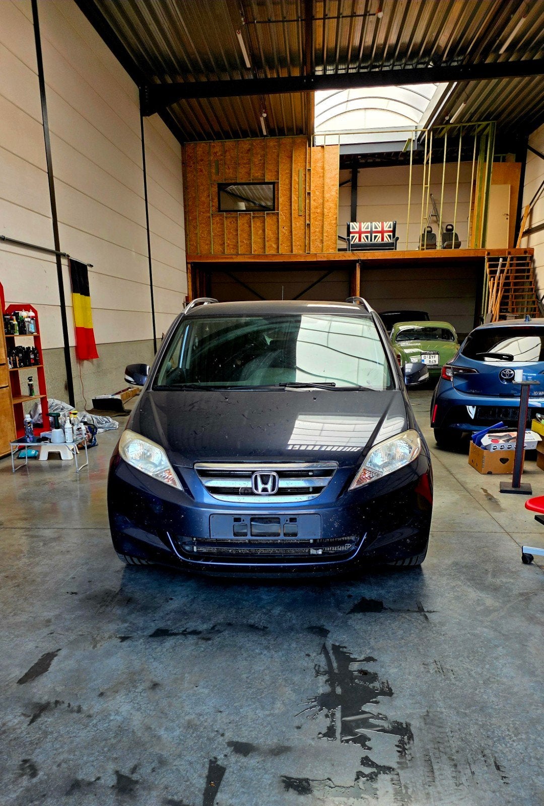 EMPLACEMENT DE LA HONDA FR-V 6, Autos, Achat, Entreprise, FR-V, Boîte manuelle