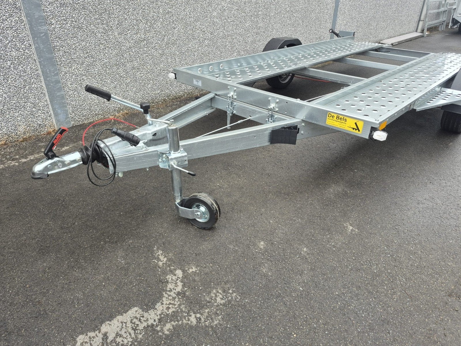 Autotransporter enkel as, Ophalen