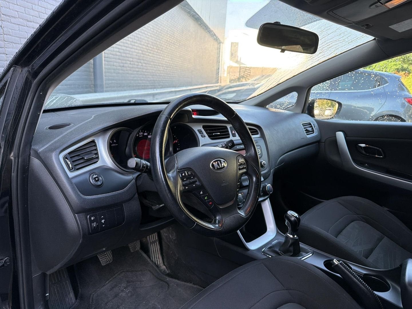 Kia cee'd Sportswagon Sportswagon 1.6 CRDi Business Pack | C, Autos, Electronic Stability Program (ESP), Achat, Entreprise, 110 g/km
