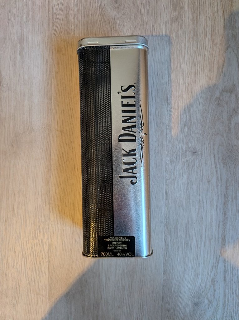 Jack Daniel’s Mesh Collector’s Tin – Zilver/Zwart, Enlèvement ou Envoi, Comme neuf, Emballage
