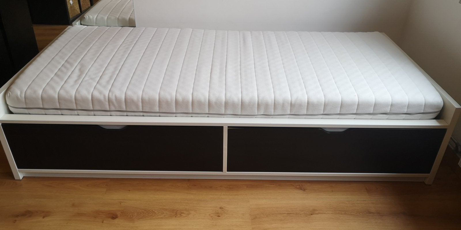 Ikea flaxa eenpersoonsbed met opberglades - Wit/Zwart, Ophalen, Gebruikt, 90 cm, Eenpersoons