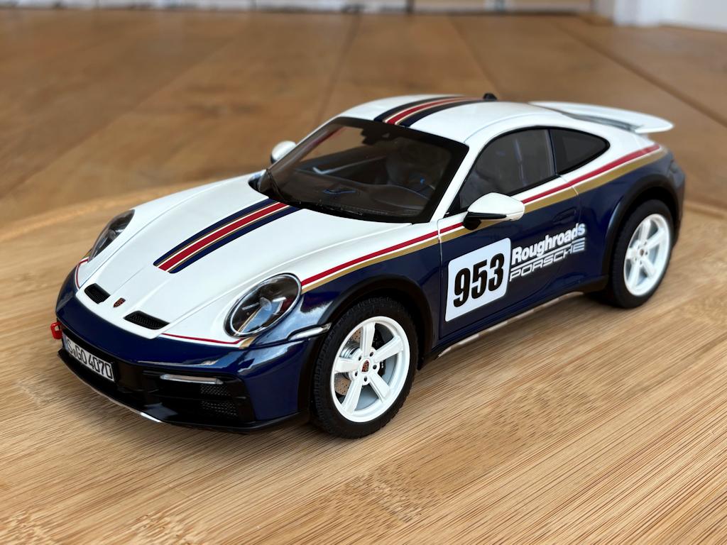 Porsche 911 992 Dakar Roughroads 1:18 Norev nieuwstaat ovp, Ophalen of Verzenden, Nieuw, Auto, Norev