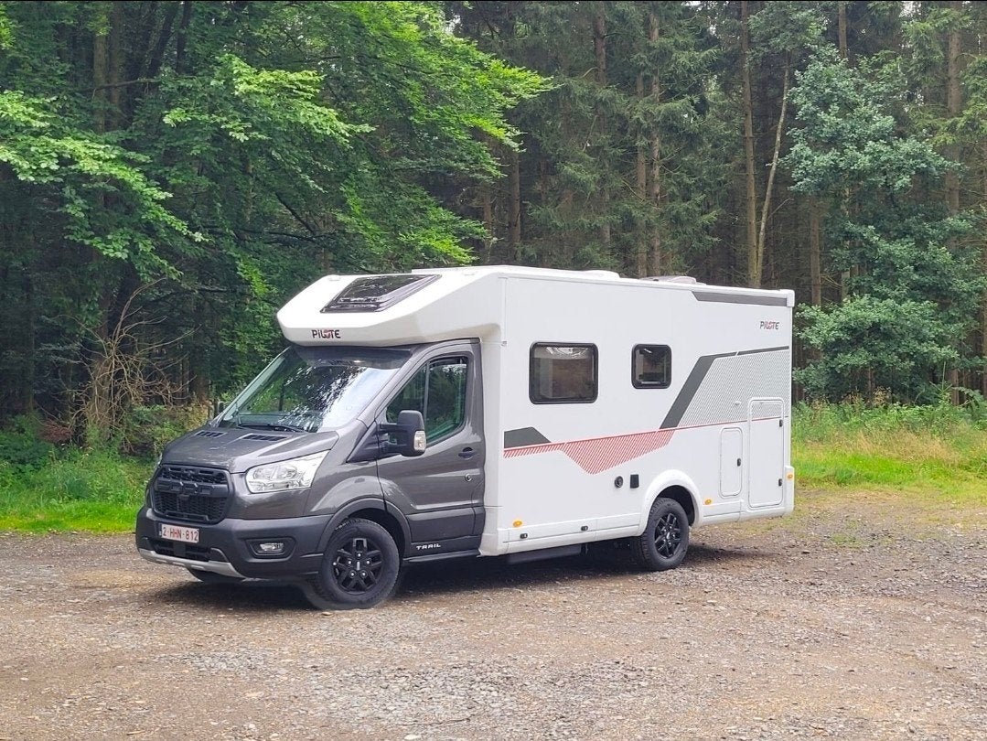 Unieke Pilote Atlas A696G "60th Anniversary", Caravanes & Camping, Siège standard, Toilette à cassette, Pilote, Diesel