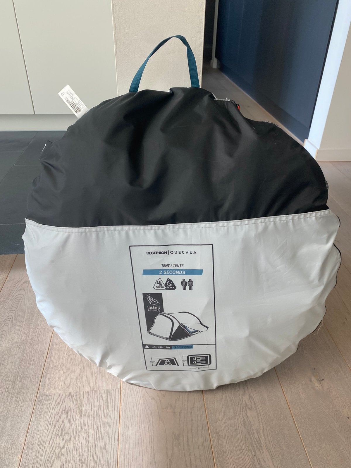 Decathlon Pop-up tent 2p. “2 seconds easy Fresh & Black”, Caravans en Kamperen, Tenten, Ophalen, Zo goed als nieuw