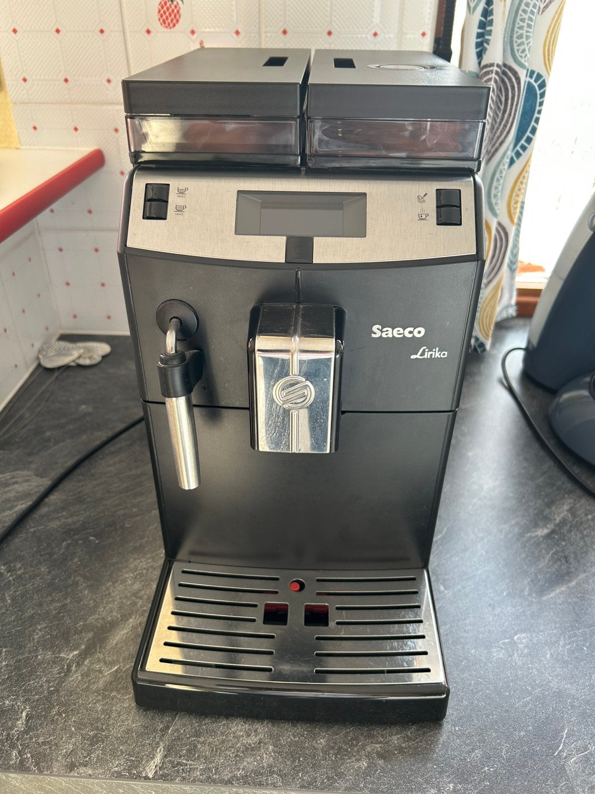 Machine à café Saeco Lirika, Electroménager, Enlèvement ou Envoi, Comme neuf, Café en grains