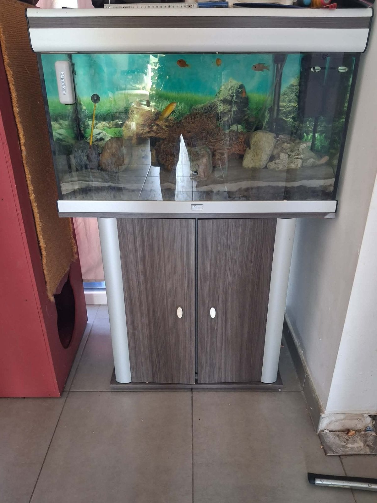 Te Koop: Aquarium Met Meubel En Alle Toebehoren, Enlèvement, Comme neuf