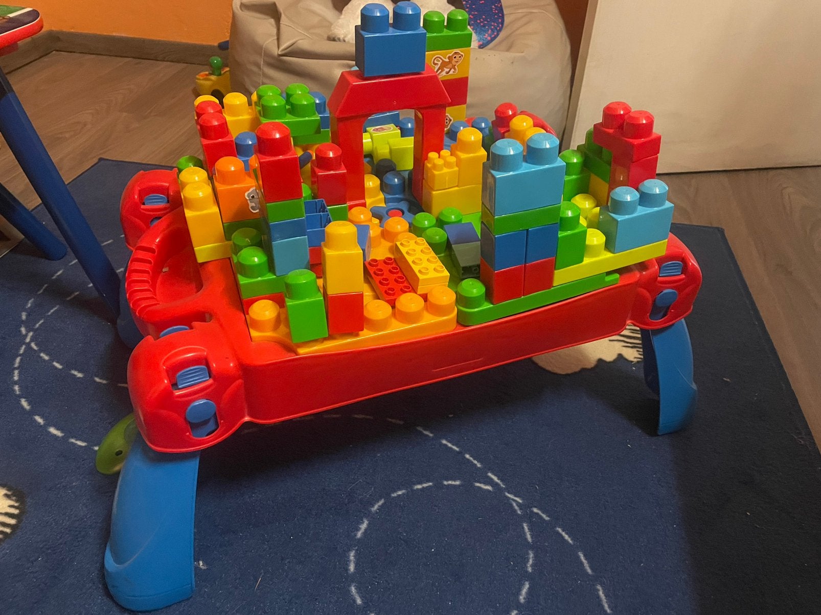 Duplo speeltafel, Kinderen en Baby's, Ophalen, Zo goed als nieuw