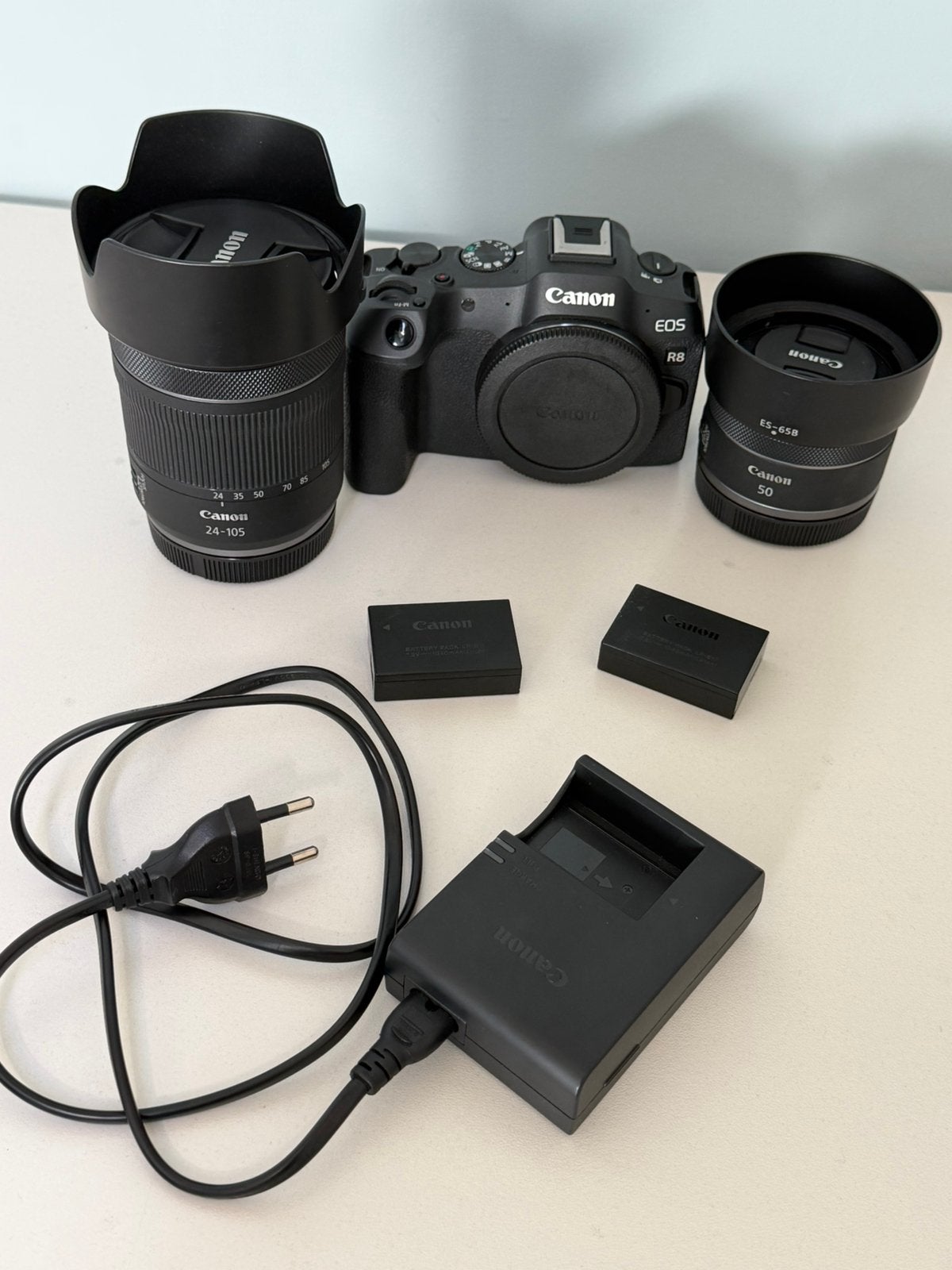 Camera Canon R8 + accessoires, Ophalen, Canon, Zo goed als nieuw, Bluetooth