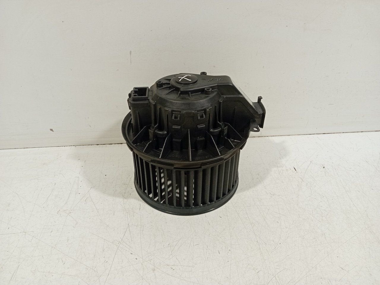 Kachel ventilator motor Ford Fiesta, Onderdelen@venauto.nl, Van der Ven Autorecycling B.V., Ettenseweg 76, 4706 PB Roosendaal, The Netherlands