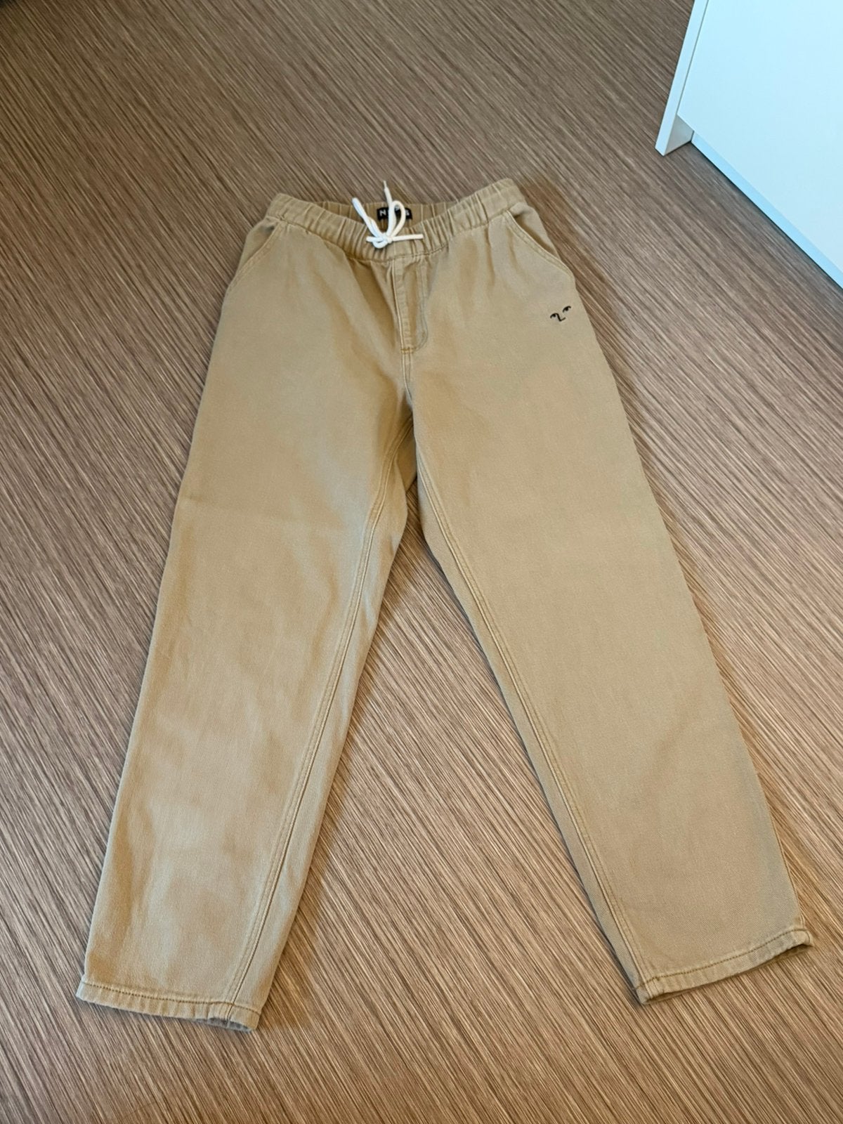 Beige broek NNSNS maar XS, Ophalen of Verzenden, Zo goed als nieuw, Beige