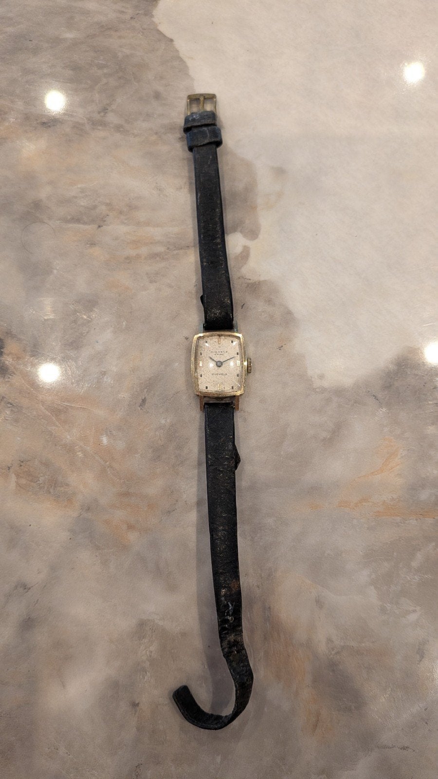 Montre vintage Kienzle Swiss – Boîtier OR MASSIF 14K (0.585), Enlèvement ou Envoi, Or, Or