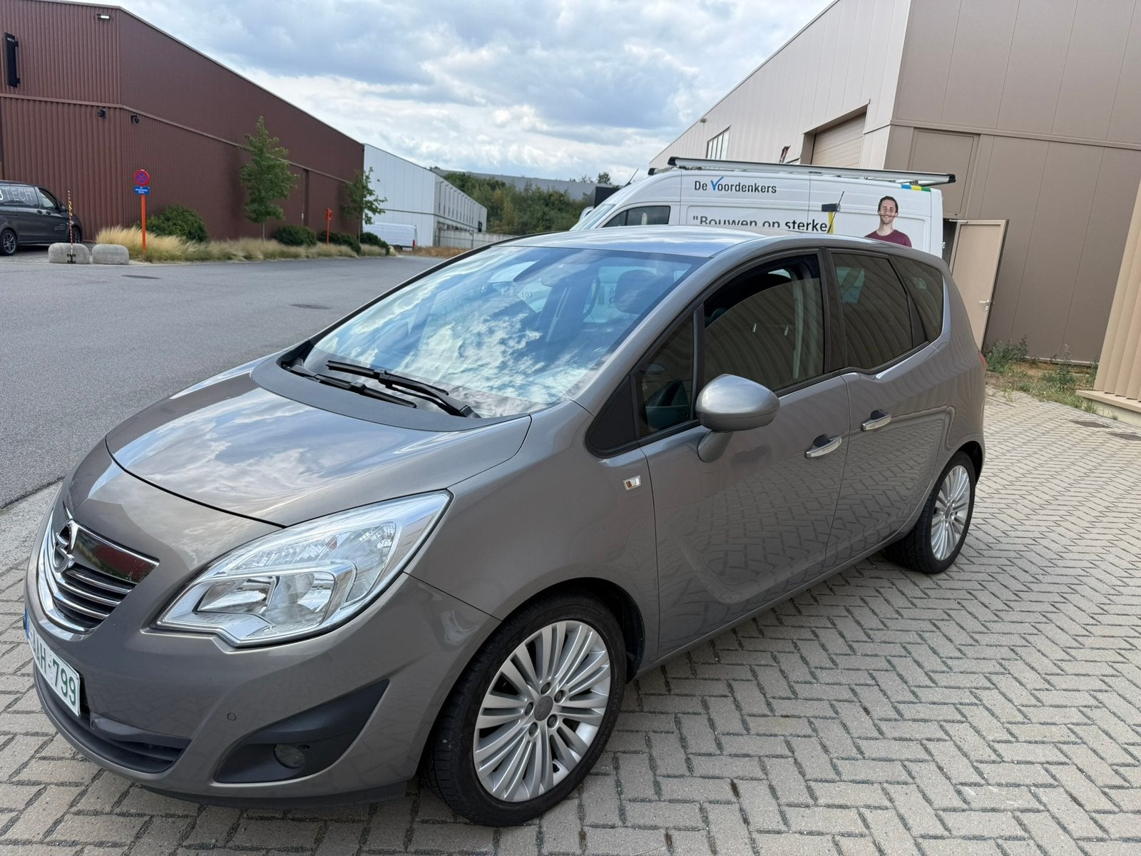 Opel meriva 28/12/2012, Auto's, Euro 5, 1686 cc, 5 deurs, Meriva
