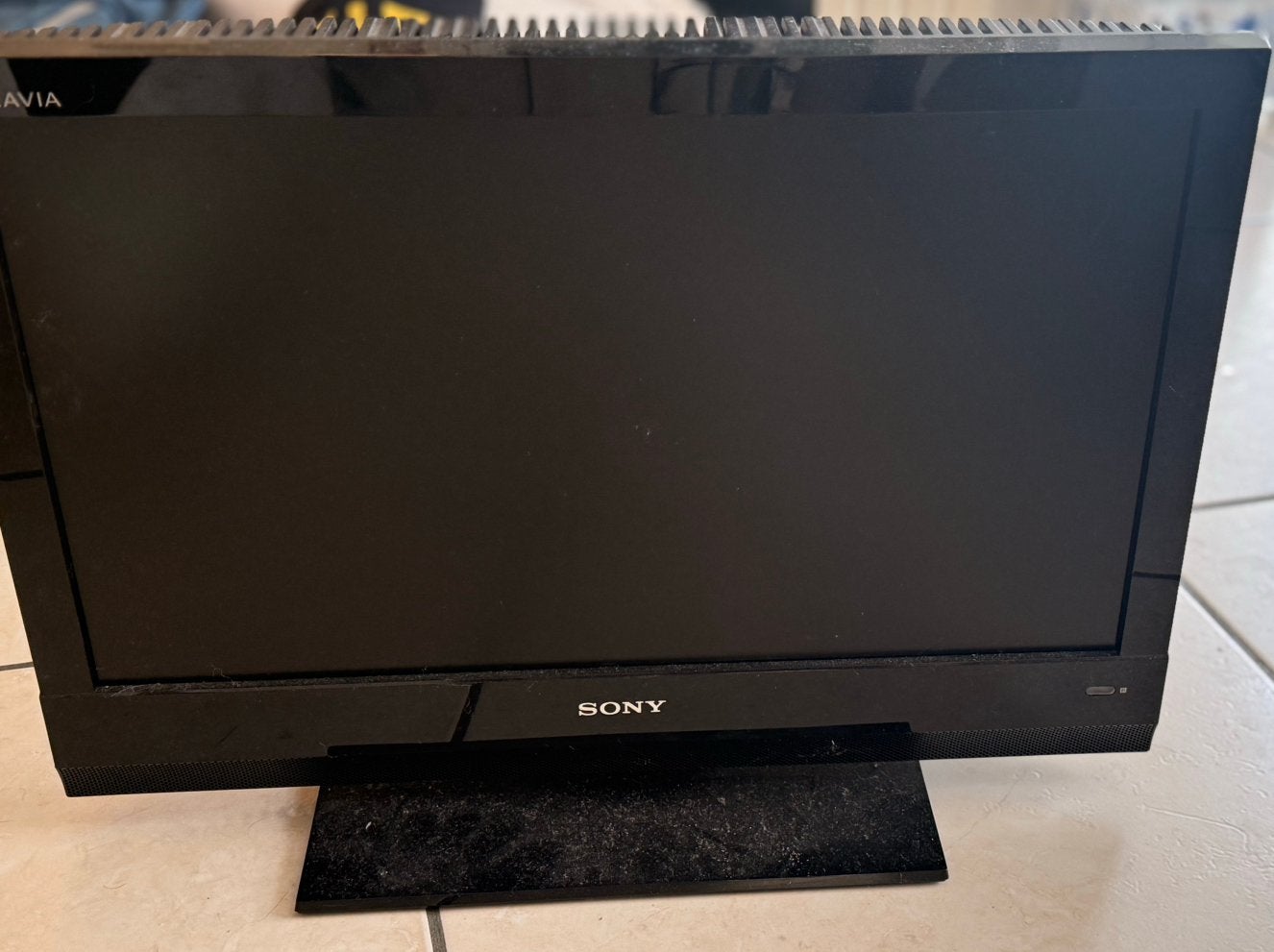 Compacte Sony Bravia 19 inch LCD TV (KDL-19BX200), Cd's en Dvd's, Ophalen, Zo goed als nieuw