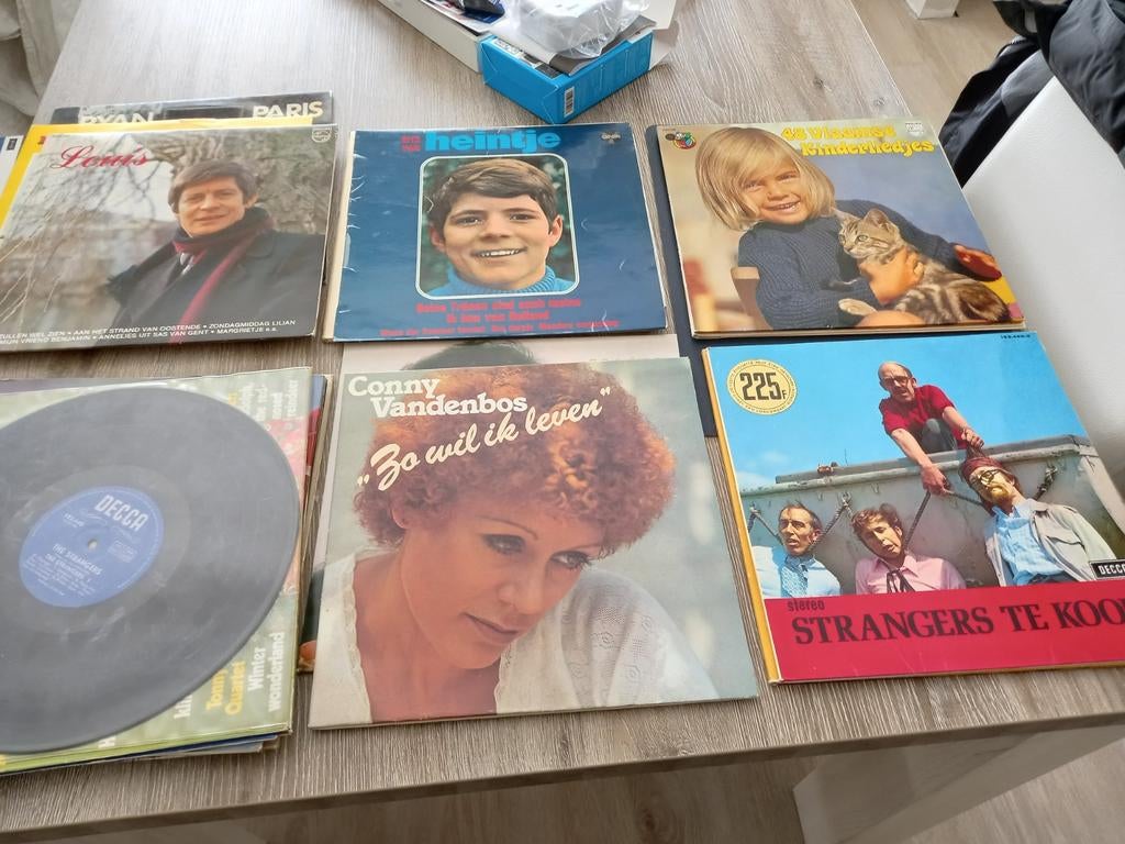Nederlandstalige LP, Ophalen