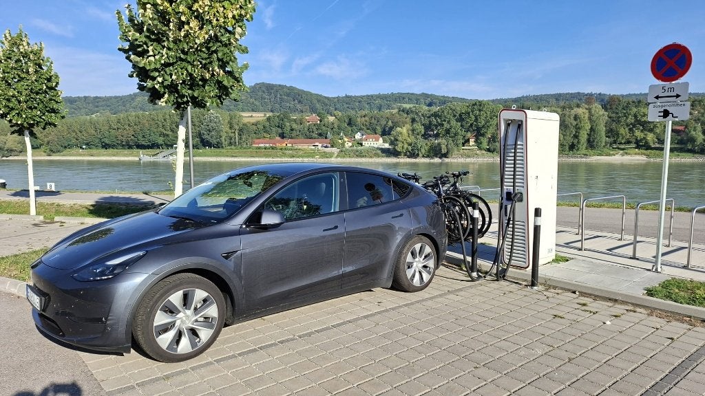 Tesla Model Y AWD Long Range, Autos, Argent ou Gris, Achat, 5 portes, Automatique