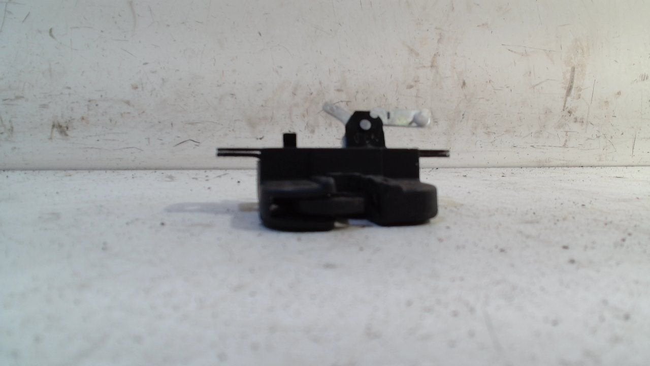 Slot mechaniek kofferdeksel achterklep elektrisch Volkswagen, Onderdelen@venauto.nl, Van der Ven Autorecycling B.V., Gebruikt