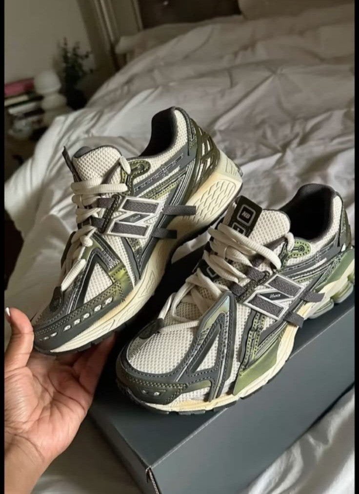 New Balance 1906, Vêtements | Hommes, Neuf, Enlèvement ou Envoi, New balance, Blanc