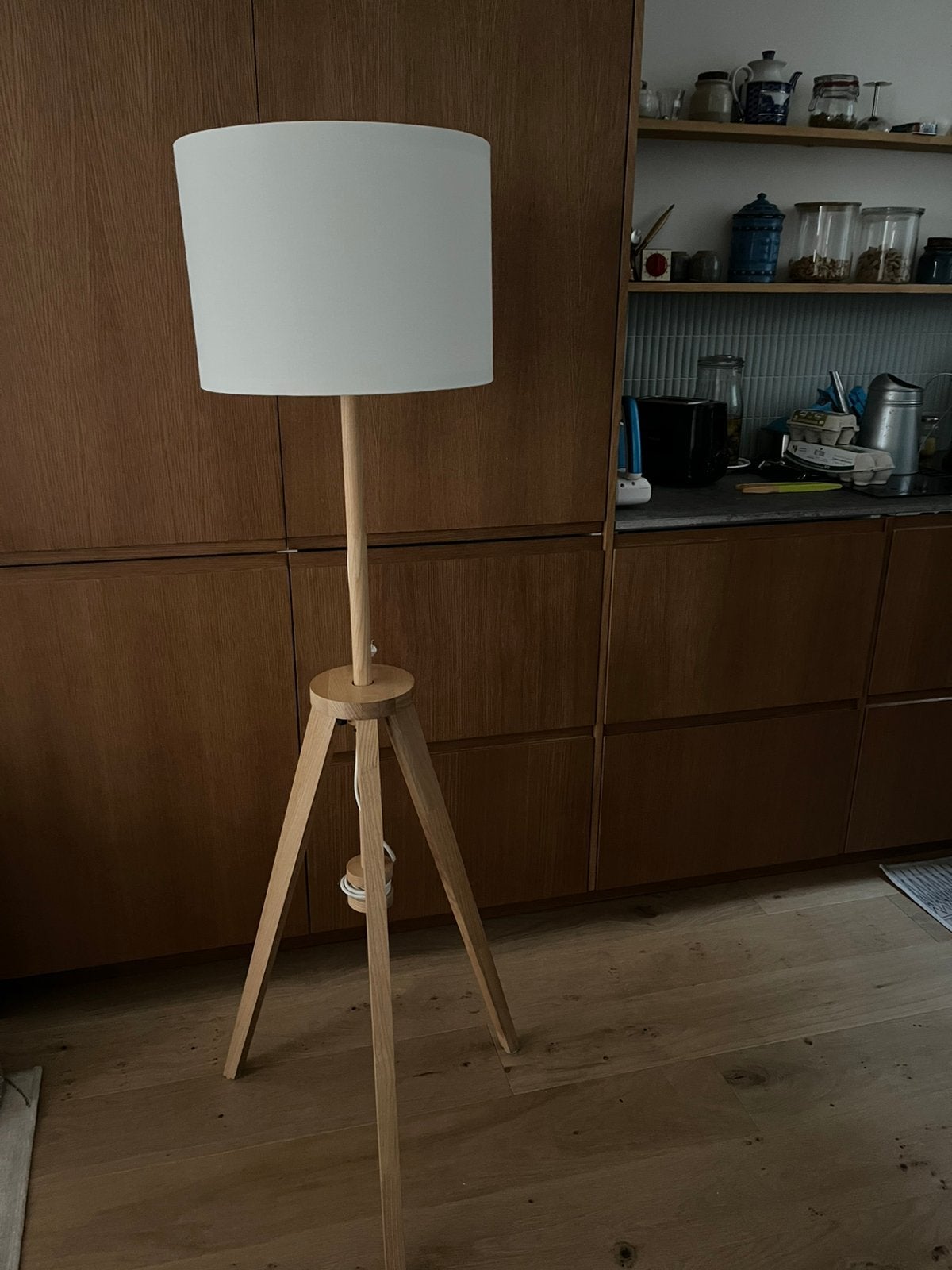 Lampadaire Ikea, Enlèvement, Comme neuf