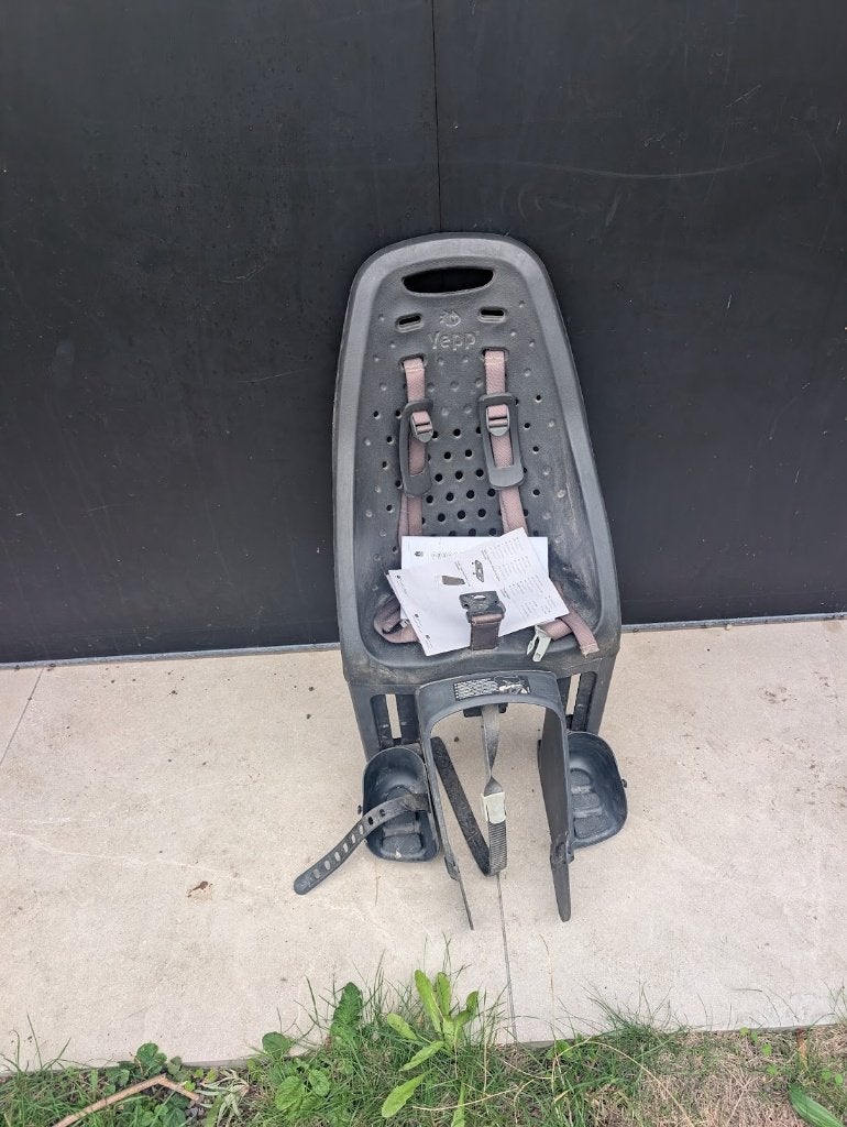 Yepp kinderzitje – zonder bevestigingsadapter – €15, Yepp (Thule), 0 à 18 kg, Repose-pieds, Enlèvement
