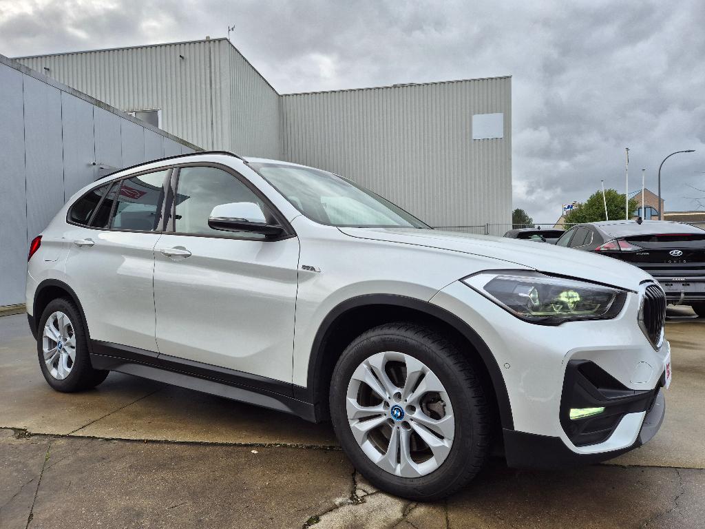 BMW X1 PHEV 1.5iA xDrive25e / 4WD / HYBRID / 2022 !!, Entreprise, Entretenue par le concessionnaire, 5 portes, 5 places