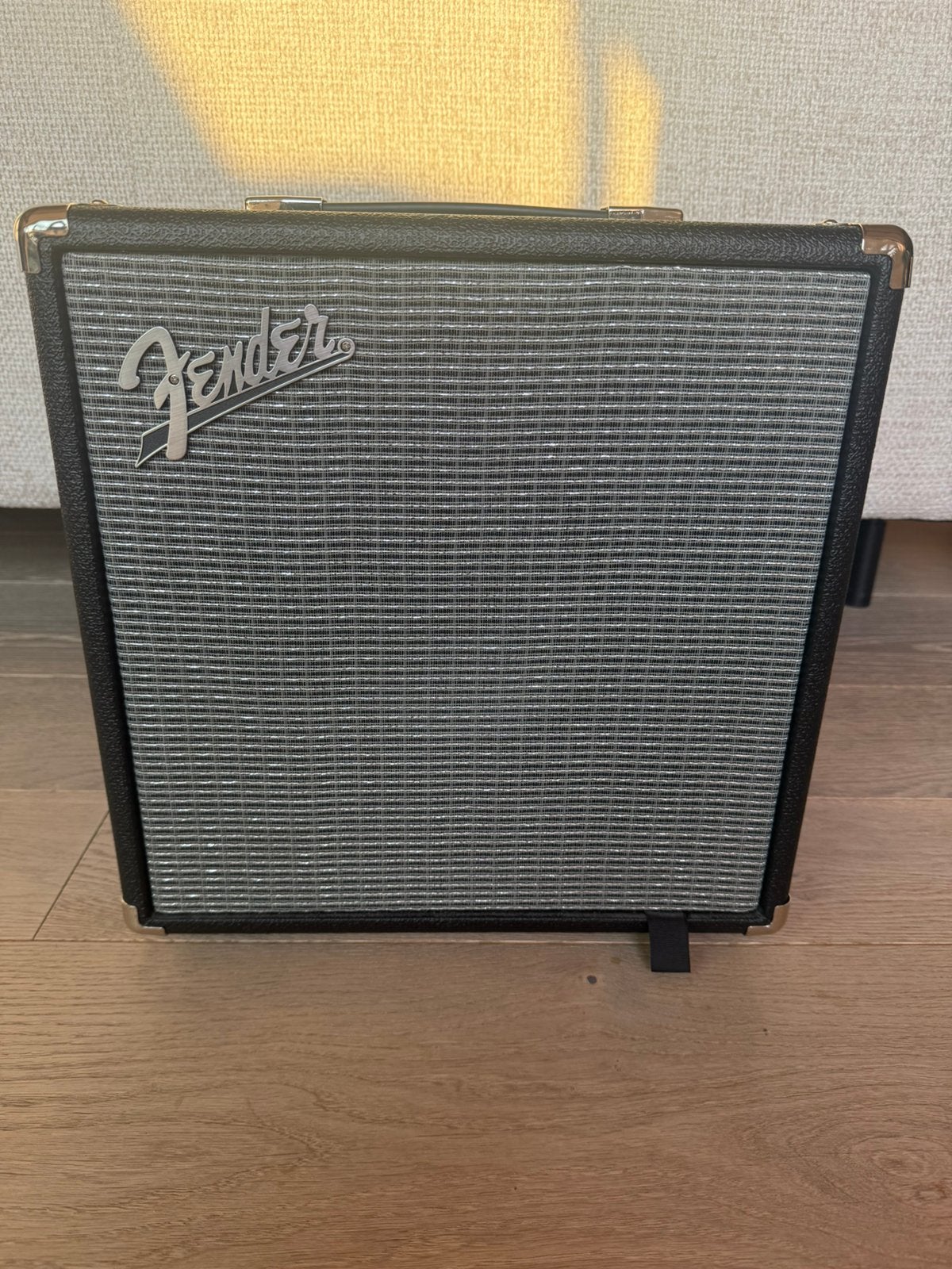 Fender Rumble 25 basgitaarversterler, Muziek en Instrumenten, Ophalen, Zo goed als nieuw