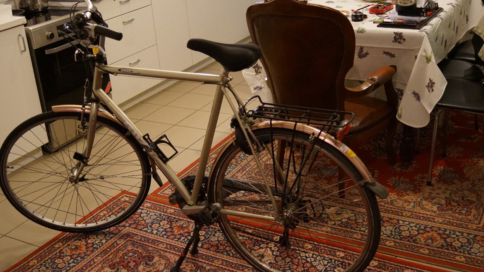 Nette herenfiets / stadsfiets (zilver) - Direct rijklaar!, Autres marques, Vitesses, Frein sur jante, 57 à 61 cm