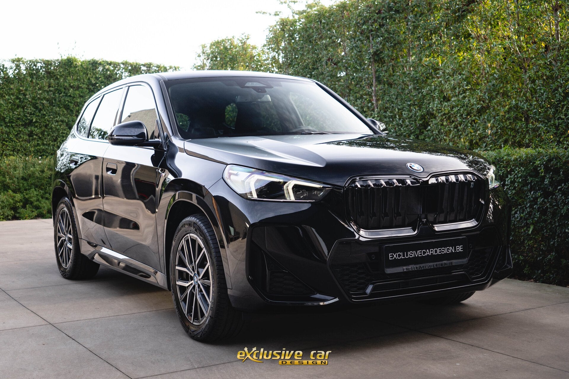 BMW iX1 xDrive30 M Sport, Autos, 0 kg, Euro 6, Détection des panneaux routiers, 0 kg