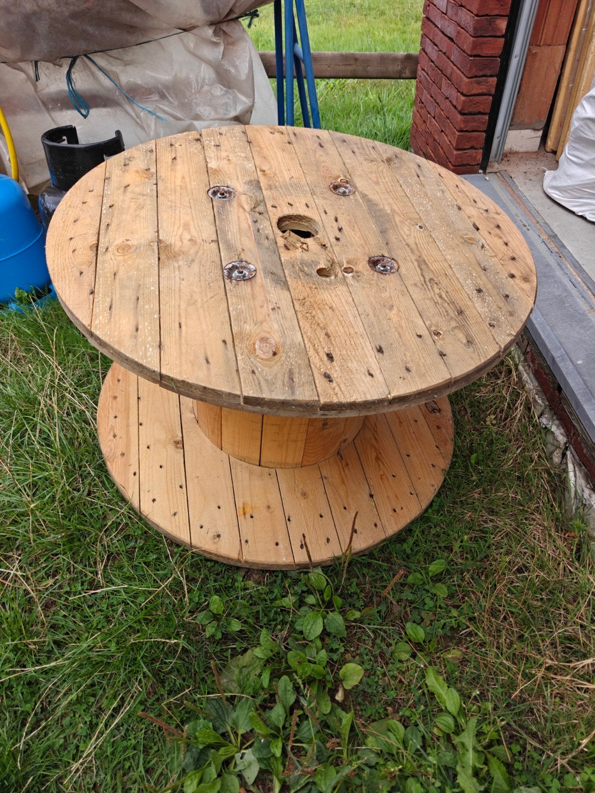 Kabelhaspel diameter 90cm, Tuin en Terras, Tuintafels, Ophalen, Zo goed als nieuw, Rond, Hout