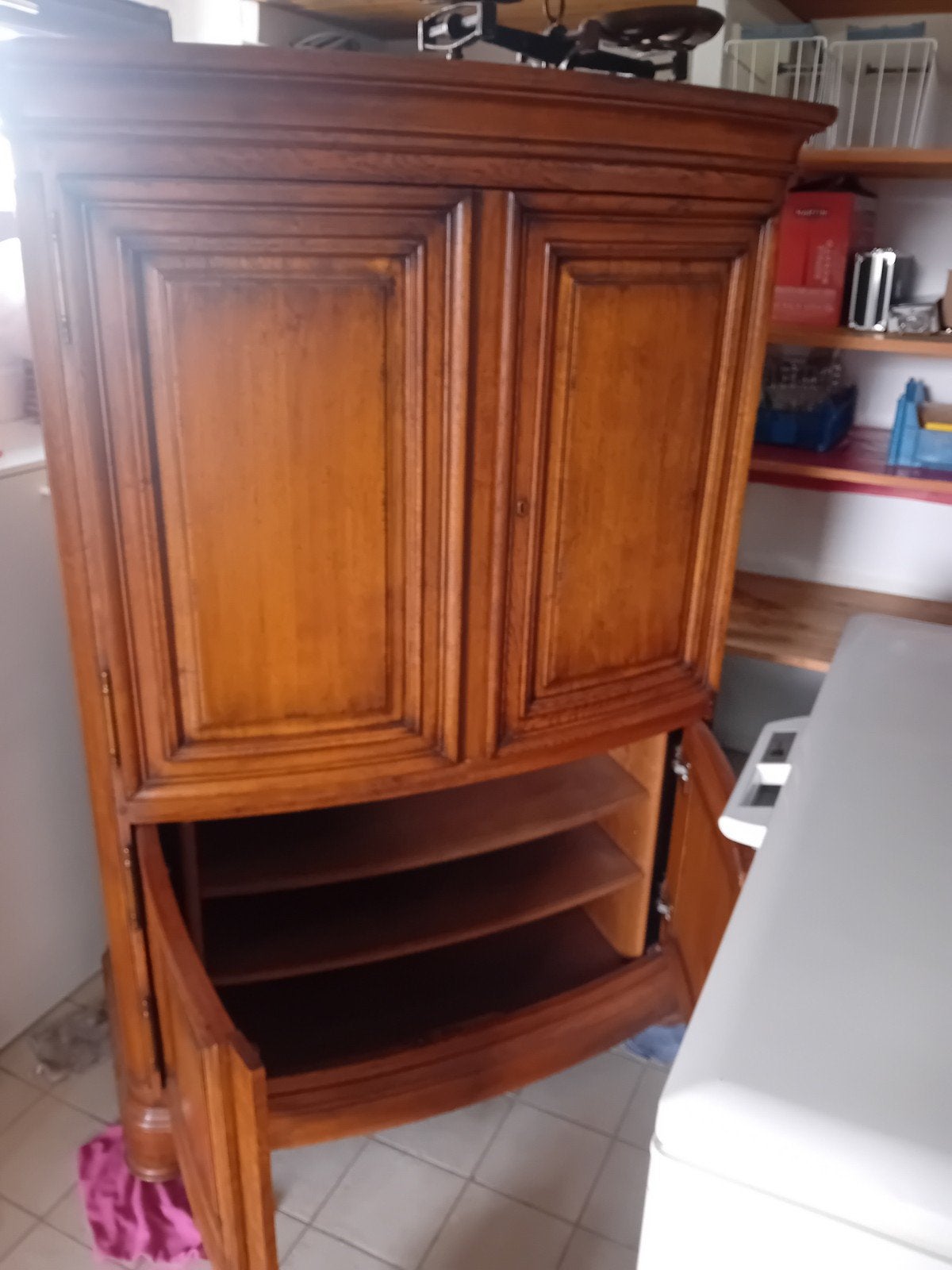 Prachtige massief eiken kast / toogkast, Antiek en Kunst, Antiek | Meubels | Kasten, Ophalen