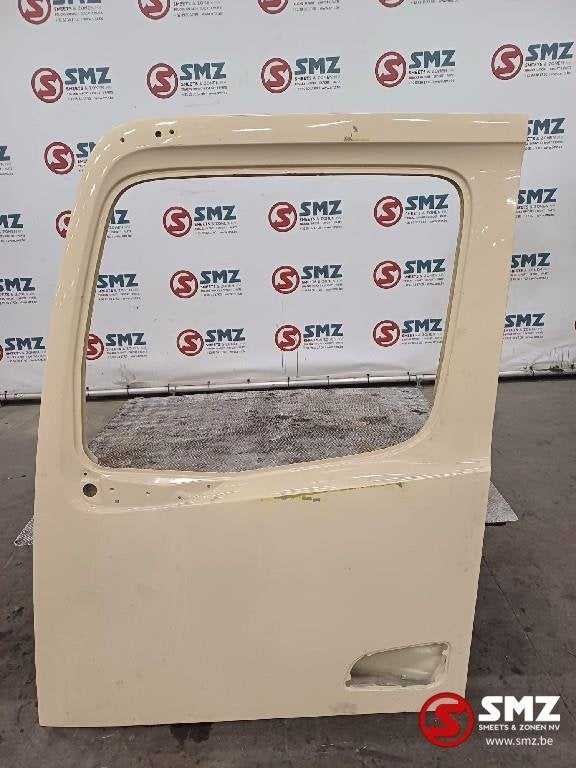Occ porte gauche Mercedes Antos, Utilisé, Mercedes-Benz, Carrosserie et Tôlerie