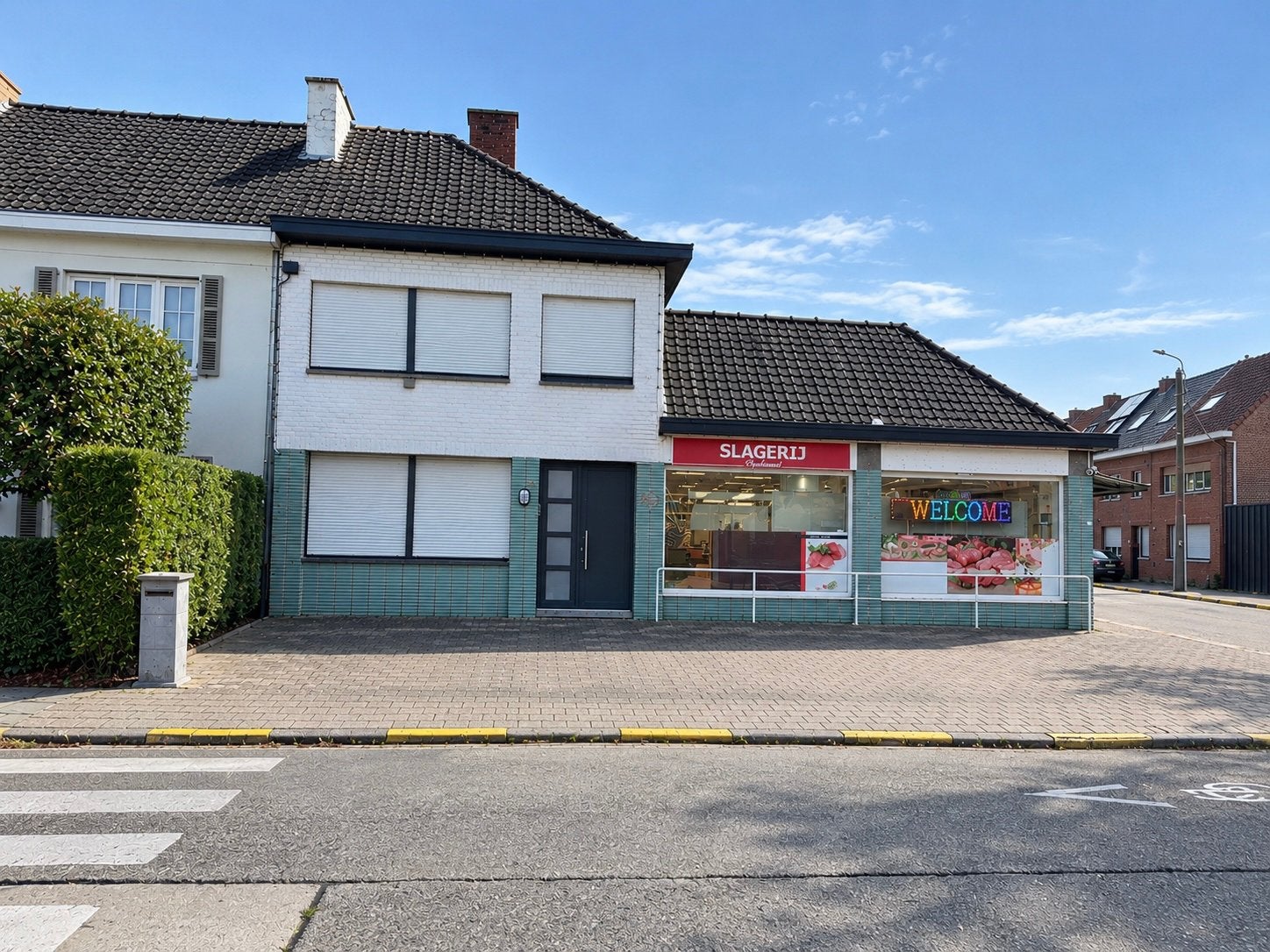 Commercieel Gebouw te koop in Harelbeke!
