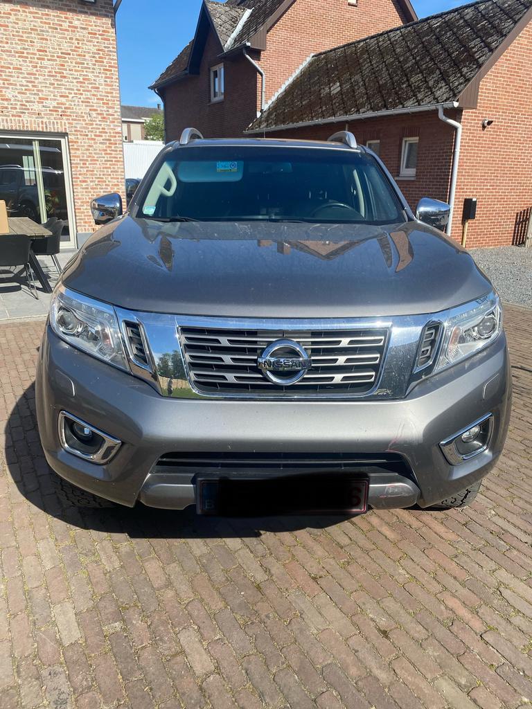 Nissan Navara. Bj 08/2017. Hardtop ( geen fun bieding), Automaat, Zwart, Leder, Vierwielaandrijving