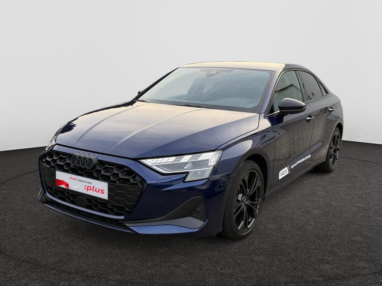 Audi A3 Sedan BUSINESS EDITION ADVANCED 35 TFSI 150 PK S TRO, Auto's, Automaat, Geheel digitaal combi-instrument, Blauw, Berline
