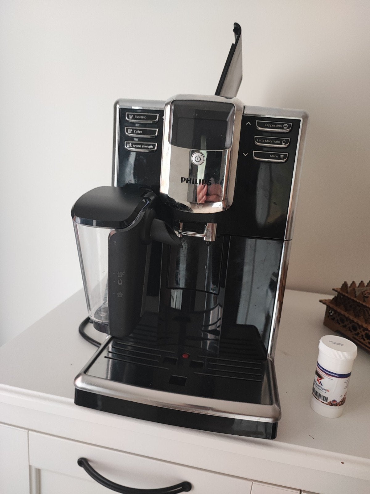 Machine à café Philips Série 5000 EP5340/10 LatteGo, Electroménager, Cafetières, Enlèvement