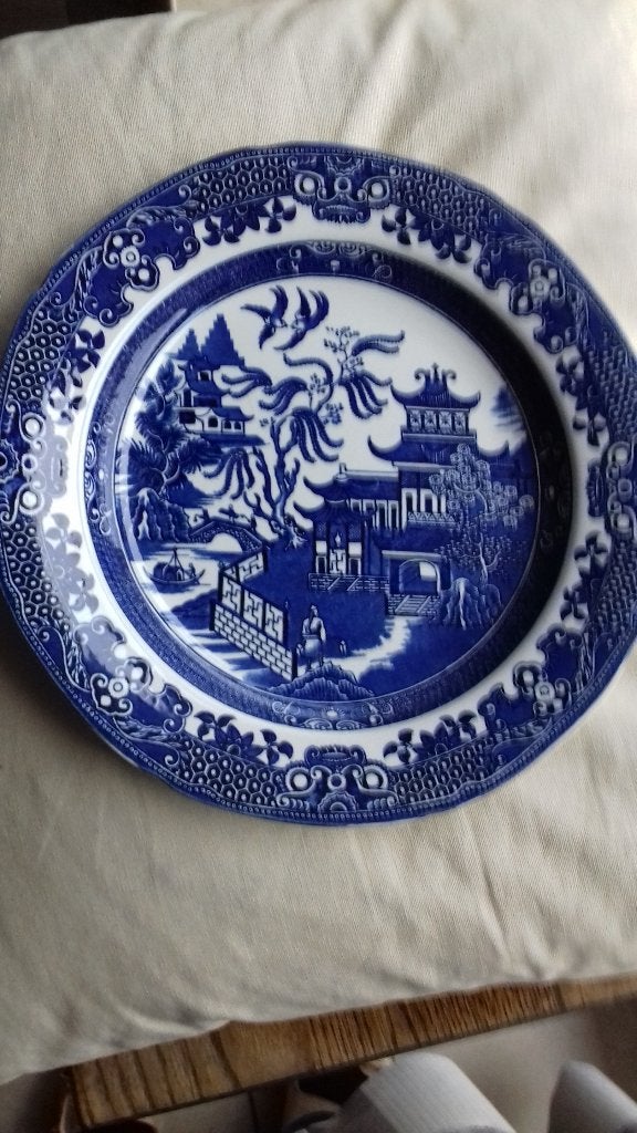 hangbord  disc  England 26 cm, Ophalen