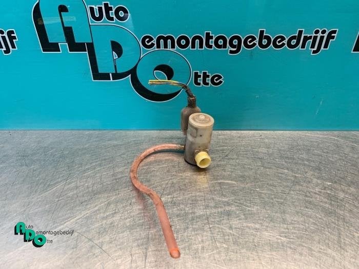 Pompe lave-glace avant d'un Suzuki Swift (Swift 05-), -, 3 mois de garantie, Utilisé, -