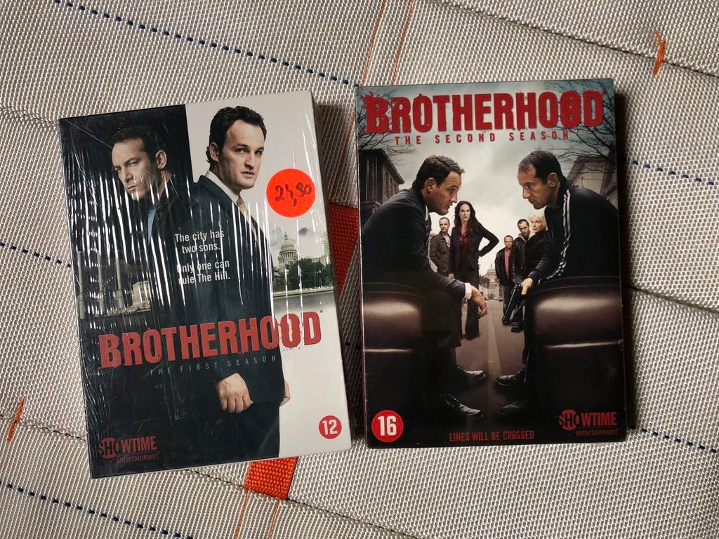 Brotherhood, Ophalen of Verzenden, Zo goed als nieuw